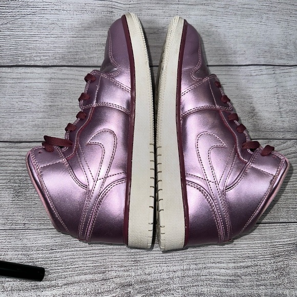 Jordan 1 Retro Women's 9.5 / 8 Y Metallic Pink Rose Very Clean - Picture 6 of 11